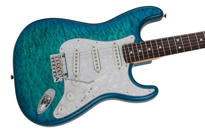 2024 Collection Made in Japan Hybrid II Stratocaster Rosewood Fingerboard Quilt Aquamarine