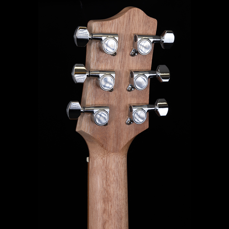 Pratley Classic Series OM Solid Bunya Top, Solid Maple Back & Sides w/ Cutaway w/ Pickup w/ Case